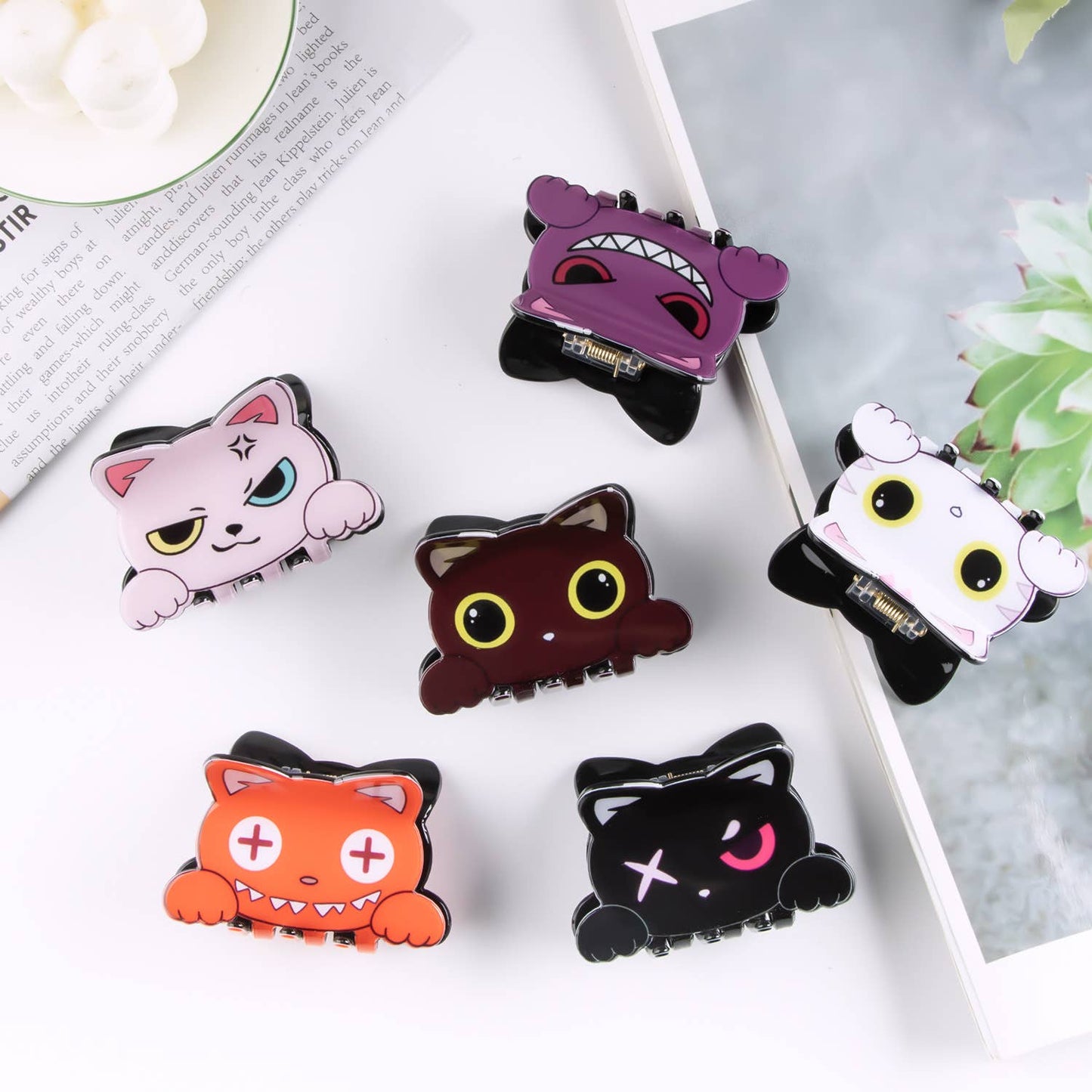 Cute Cat Expression Hair Claws