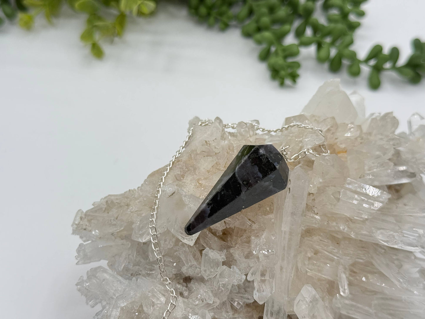 Indigo Gabbro Pendulum