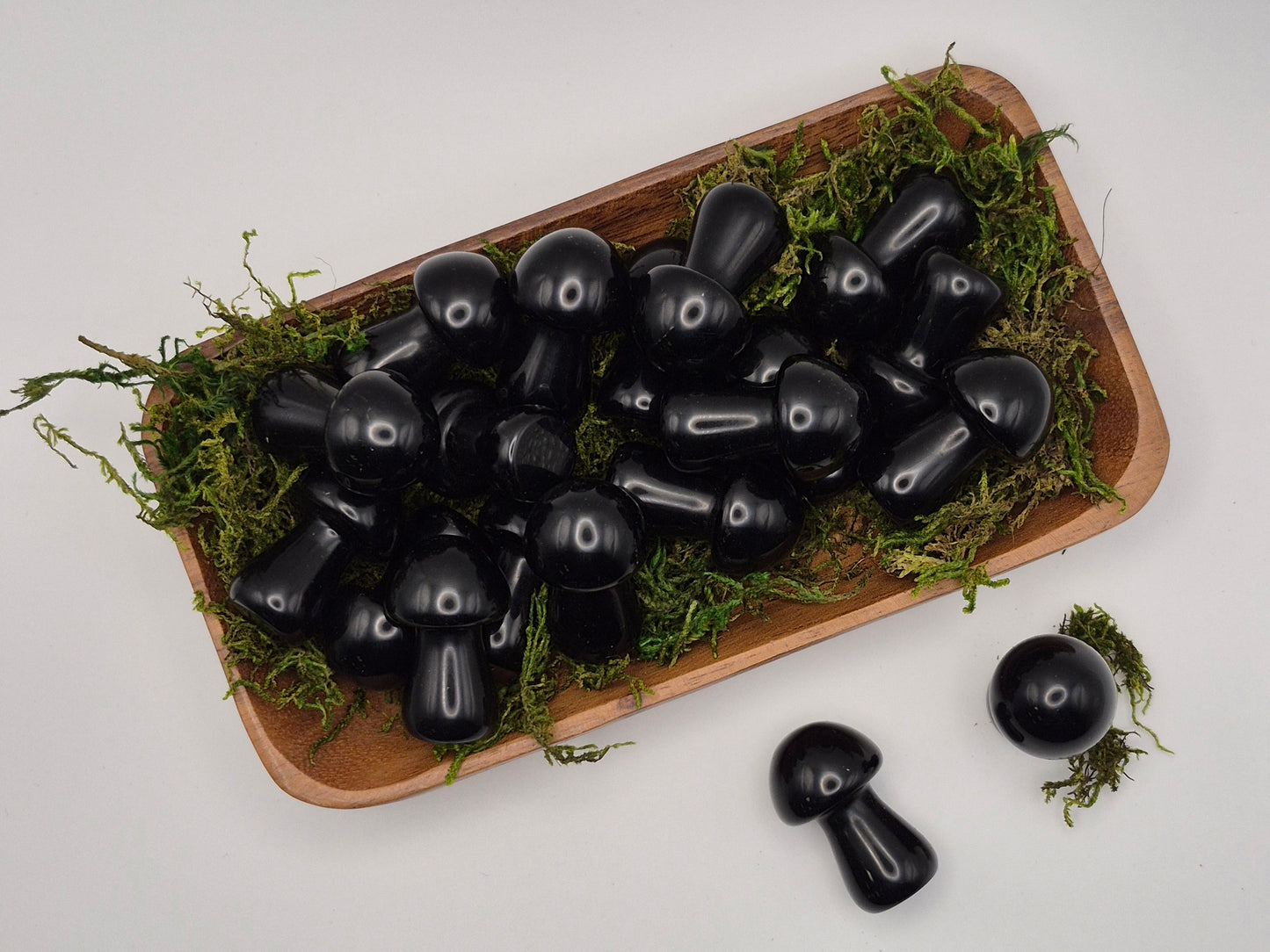 Medium Obsidian Mushroom