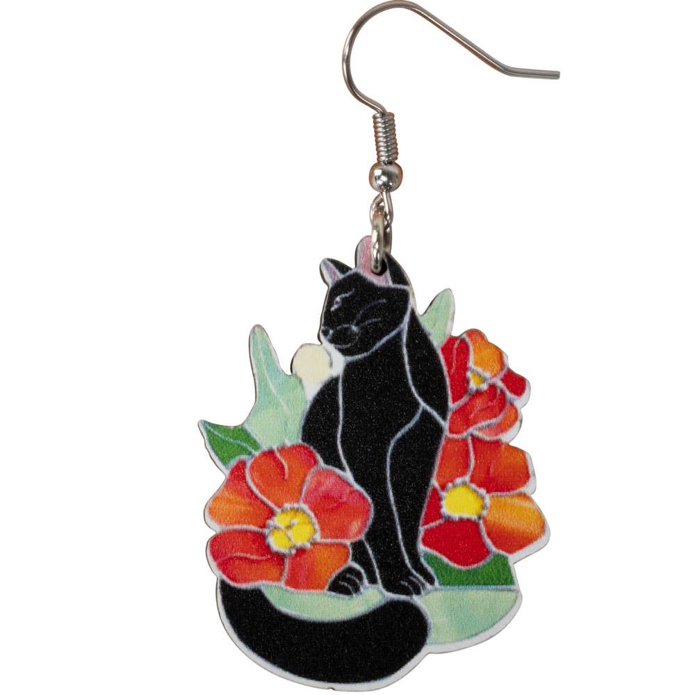 WOOD CAT SITTING W/FLOWERS EAR