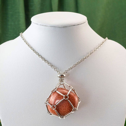 Adjustable Metal Crystal Holder Necklace.