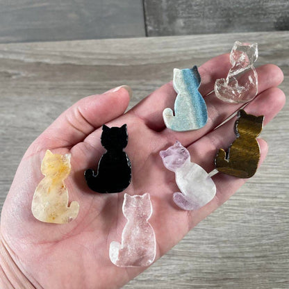 Flat Cat Figurine – Small Crystal Carving for Retailers