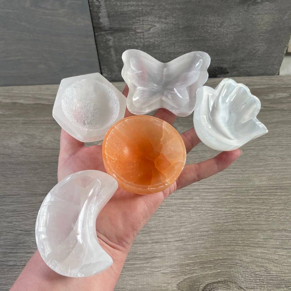 Selenite Bowls – Assorted Shapes & Sizes | Crystal Charging Bowls